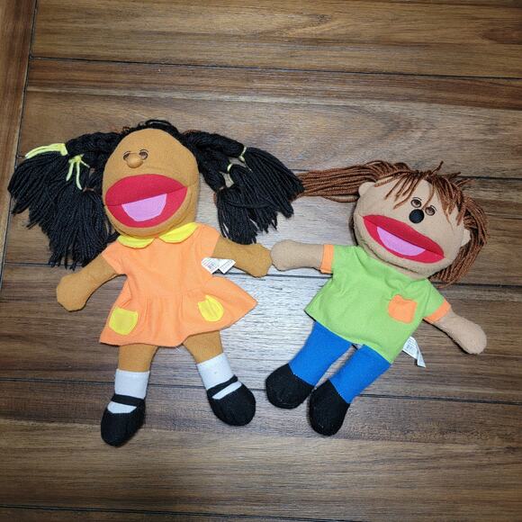 Set of 2 Oriental Trading Company Hand Puppets: Boy & Girl - Picture 1 of 4
